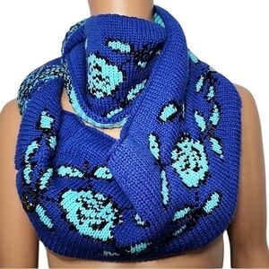 Betsey Johnson "Vintage Rose"‎ Pattern Royal Blue & Aqua Knit Infinity Scarf Y2K